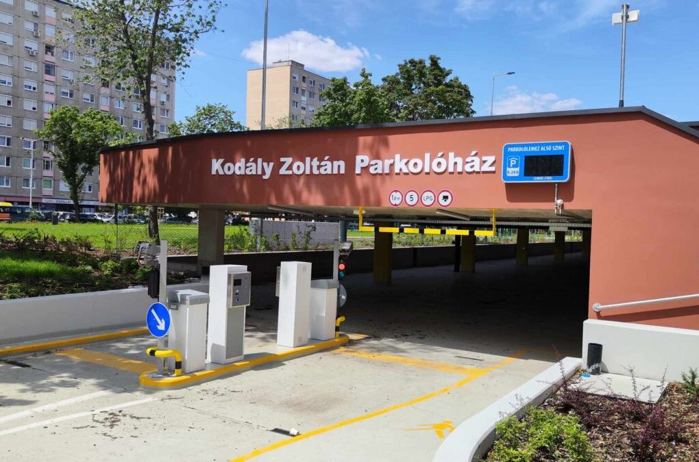 Kinyit a Kodály Zoltán parkolóház